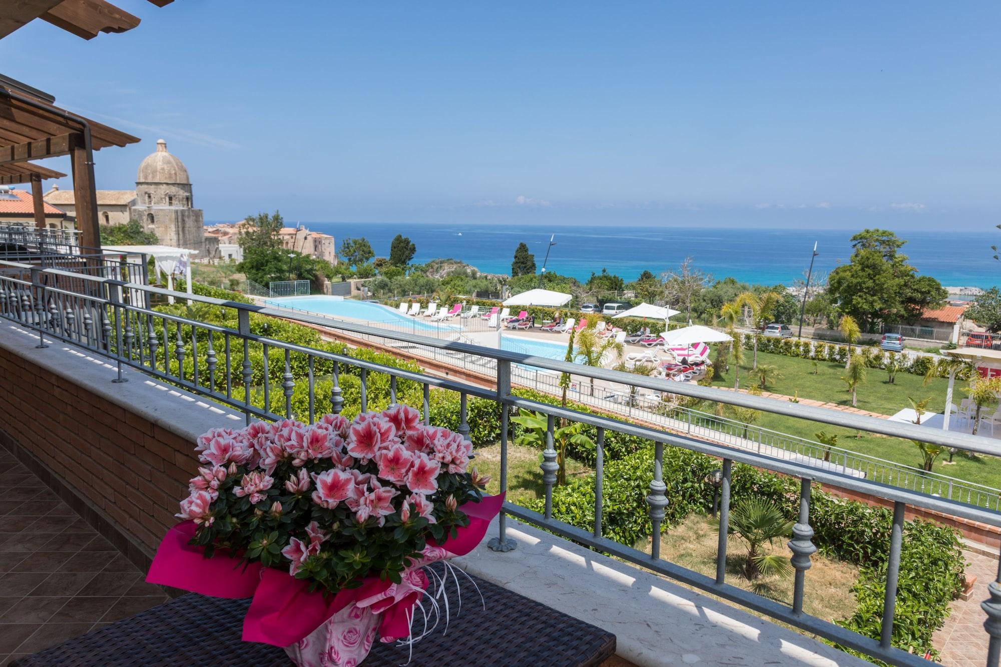 Sentido Michelizia Tropea Resort エクステリア 写真