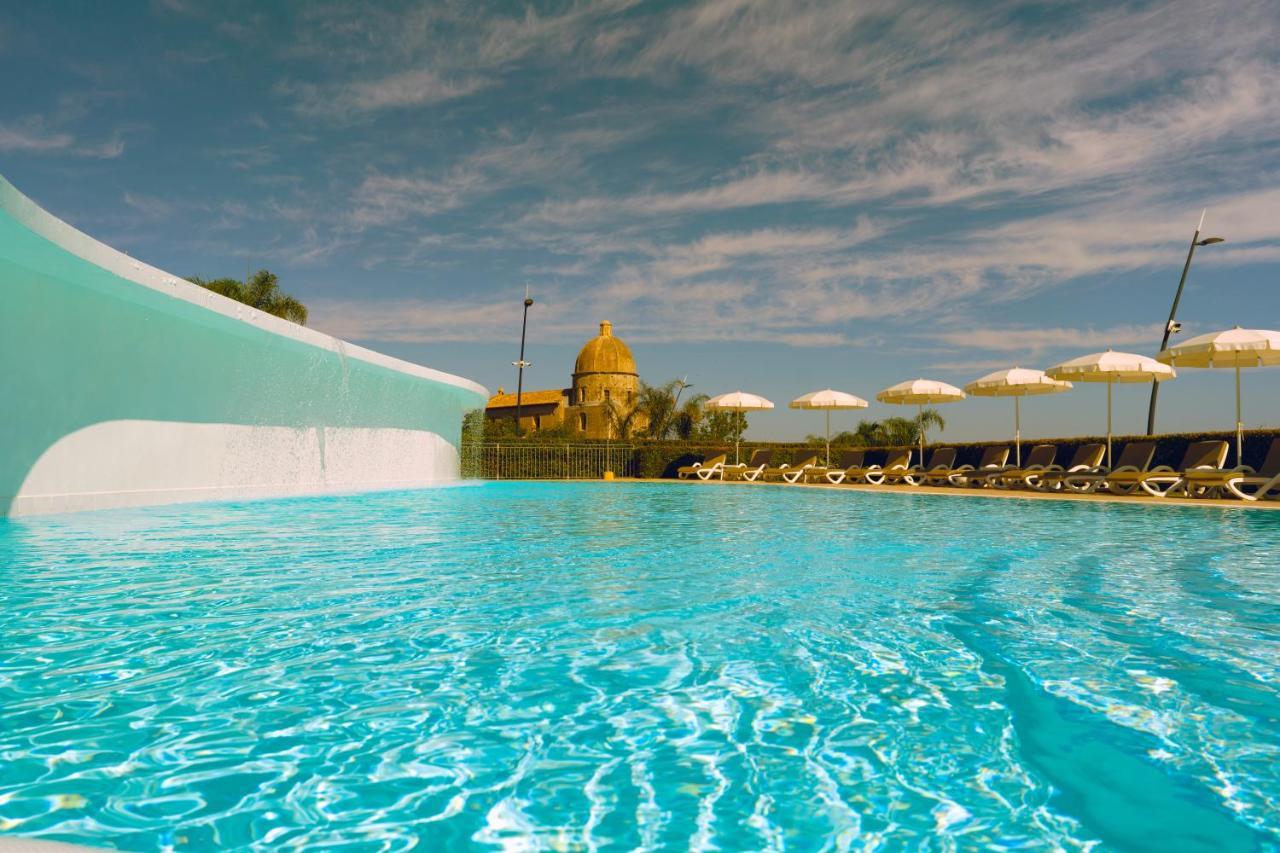 Sentido Michelizia Tropea Resort エクステリア 写真